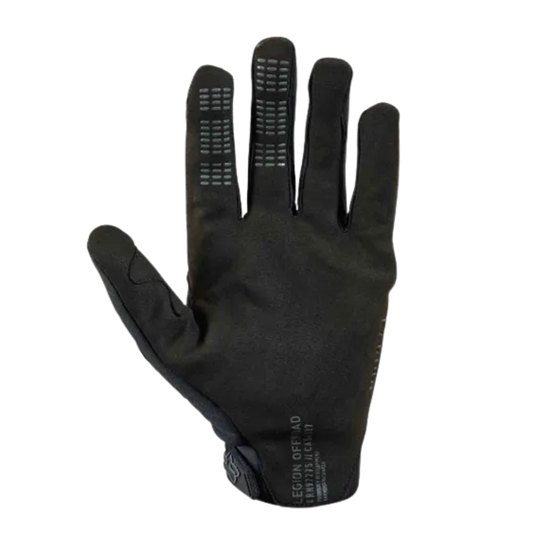 Close-up of the Clarino® palm on the FOX Defend Thermo Gloves, touch screen compatible.
